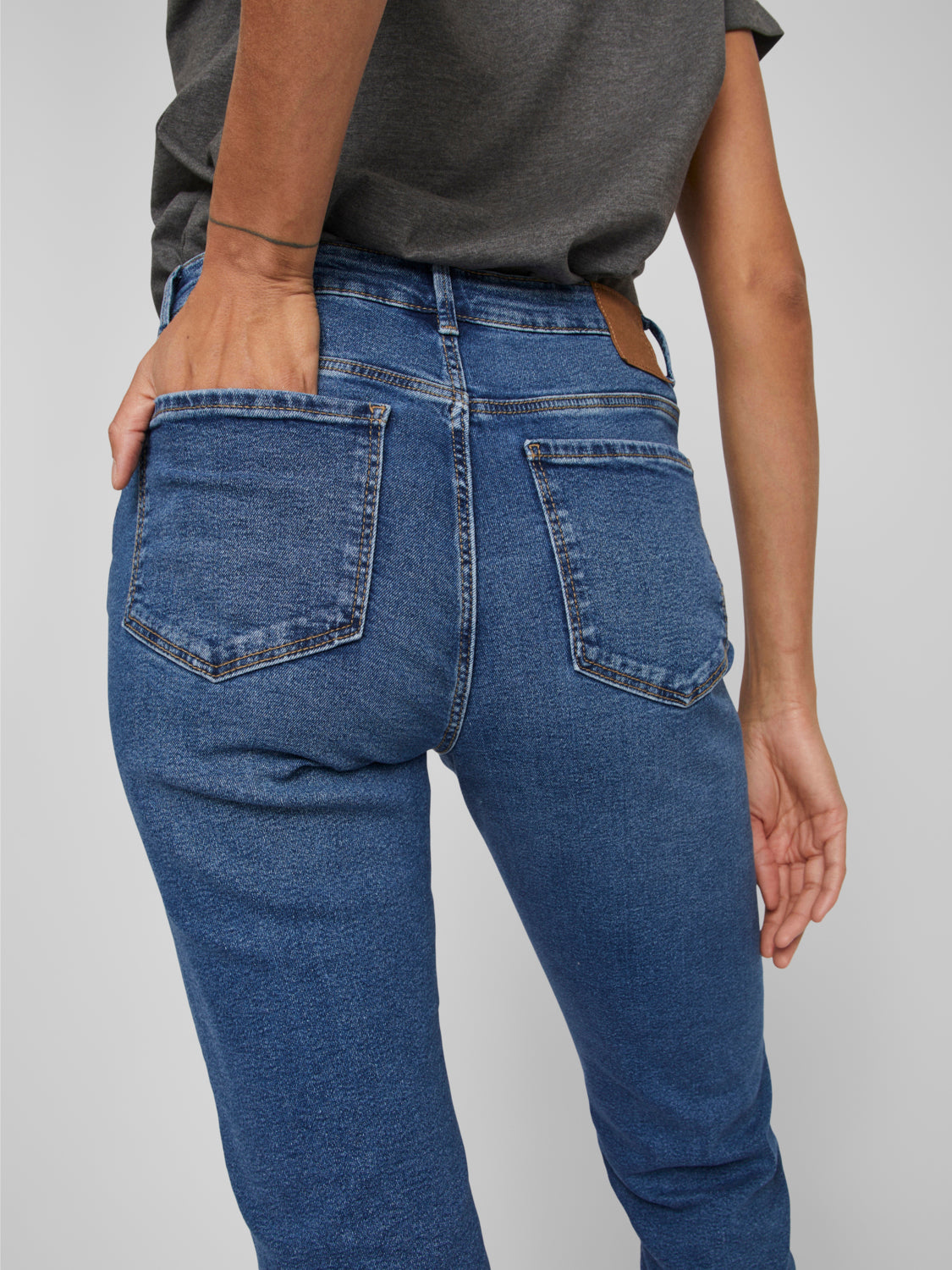 VIALICE Jeans - Medium Blue Denim